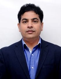 Dr. Vinish Kumar Agarwal.
